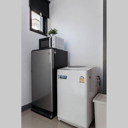 P4 Silom Large 2Beds Full Kitchen Wifi 4-6Pax Apartment Bangkok Luaran gambar